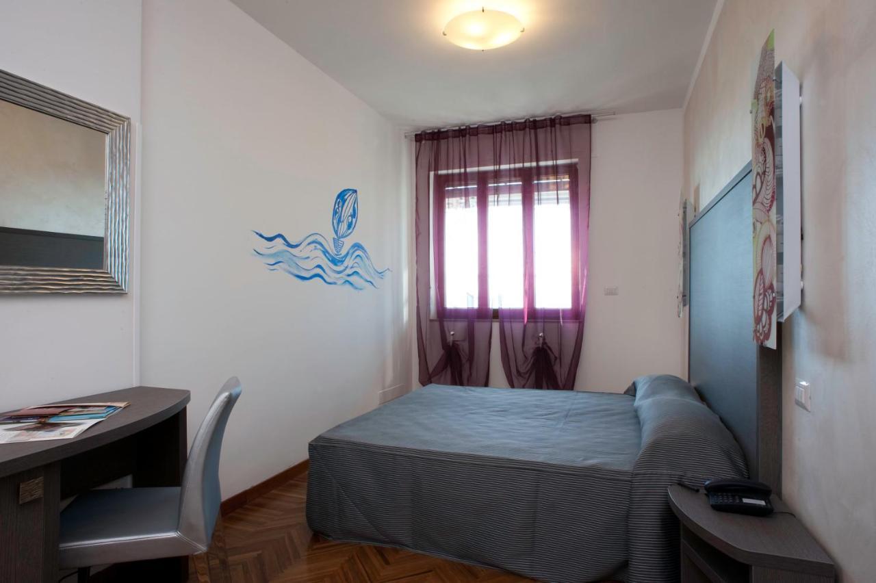 פרמו Hotel Astoria מראה חיצוני תמונה