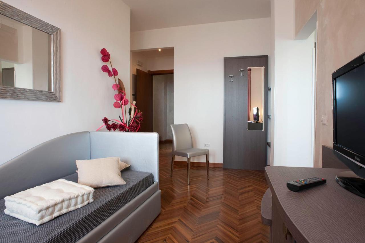 פרמו Hotel Astoria מראה חיצוני תמונה