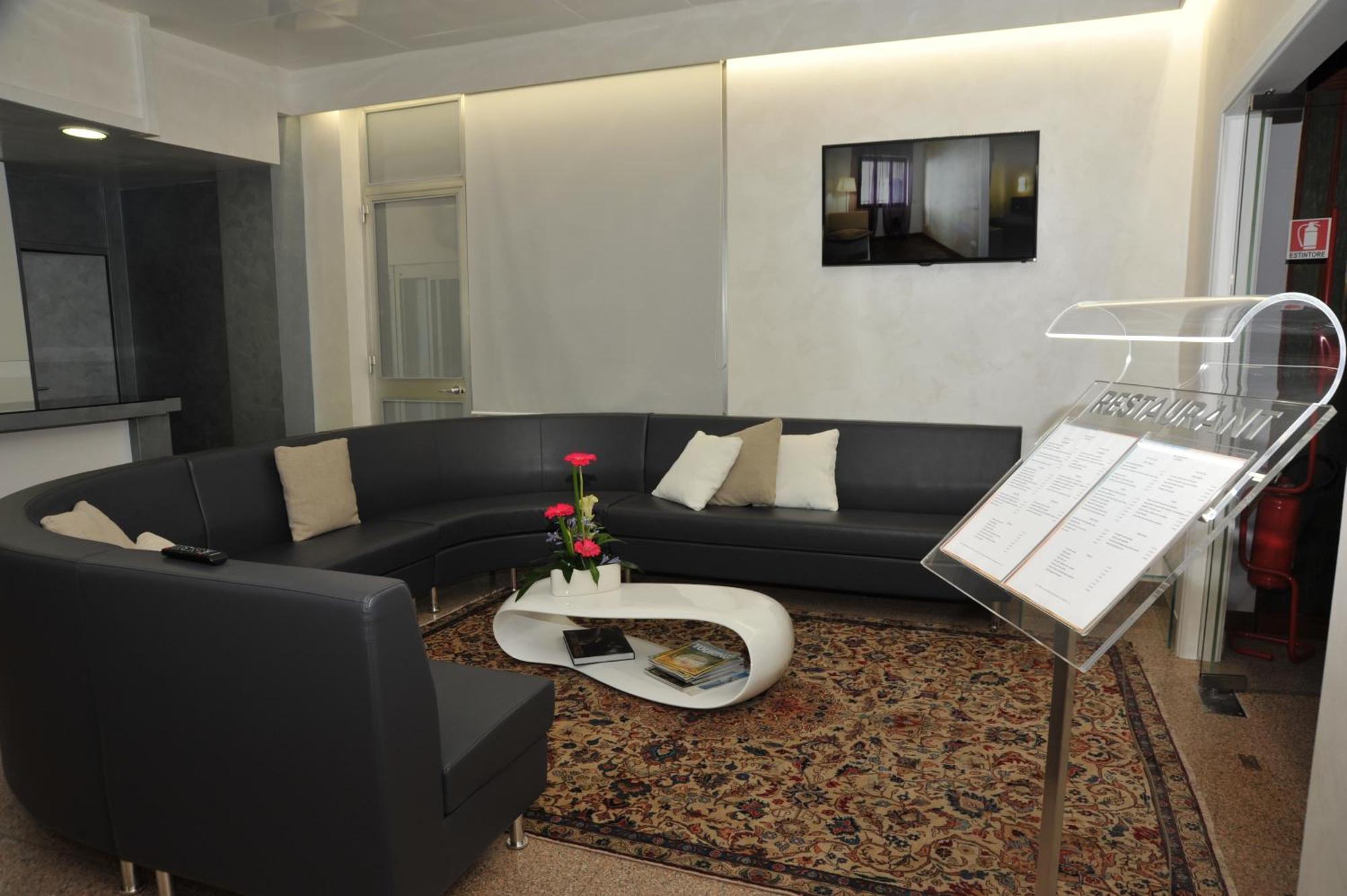 פרמו Hotel Astoria מראה חיצוני תמונה