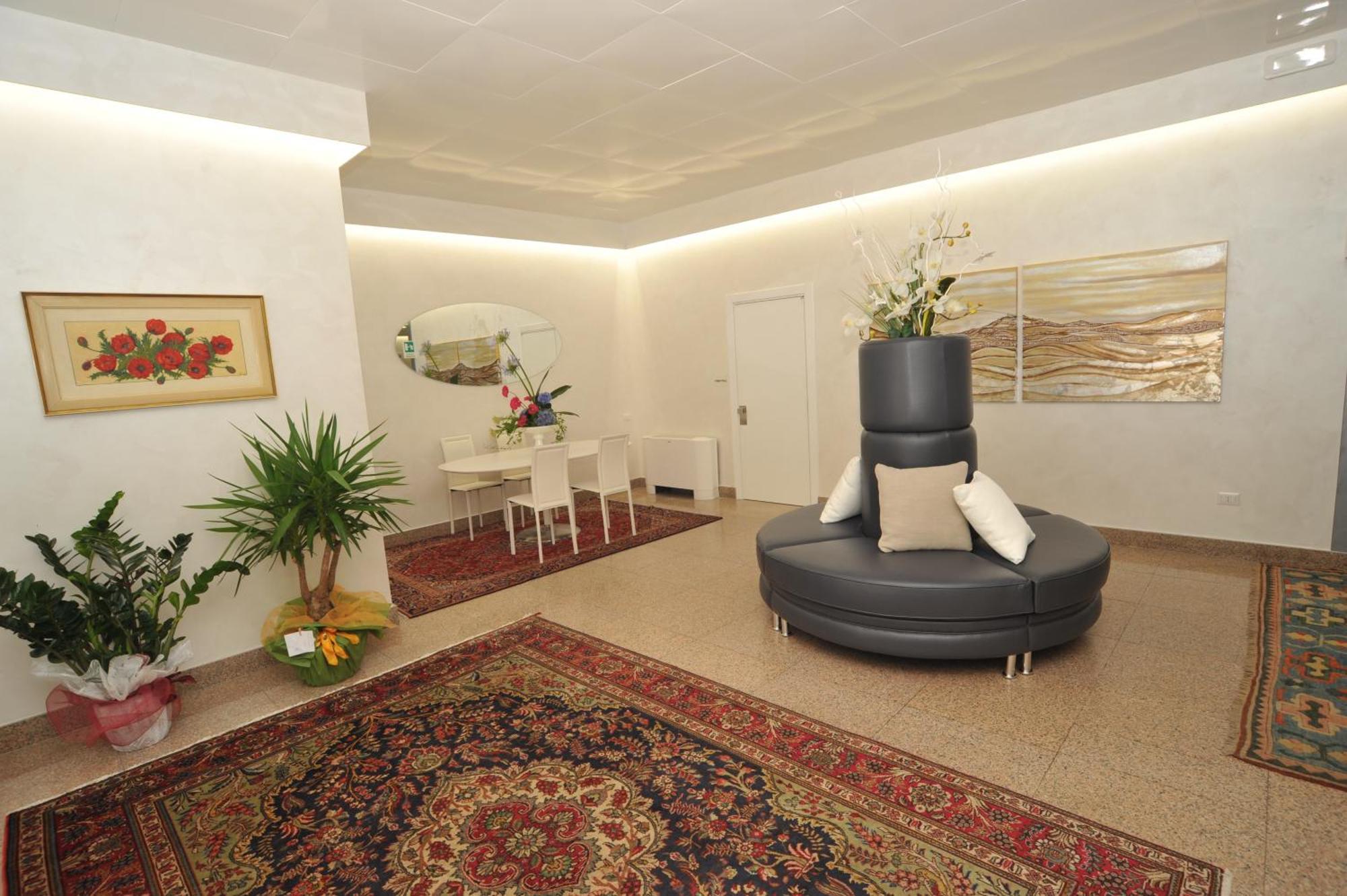 פרמו Hotel Astoria מראה חיצוני תמונה