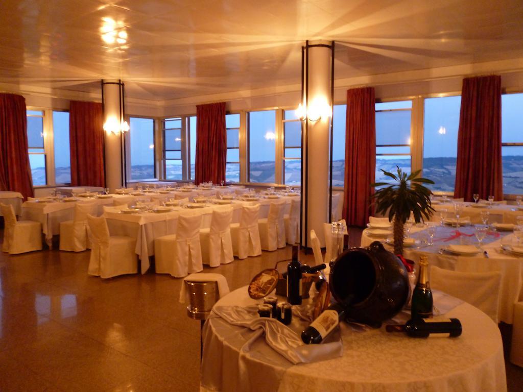 פרמו Hotel Astoria מראה חיצוני תמונה