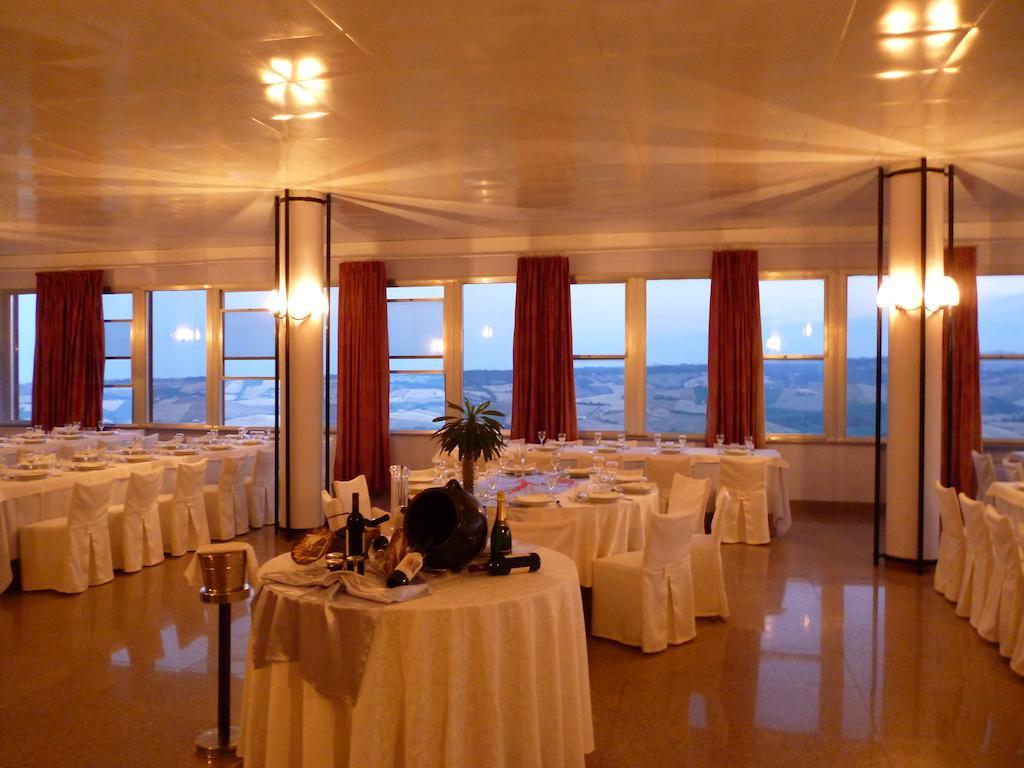 פרמו Hotel Astoria מראה חיצוני תמונה